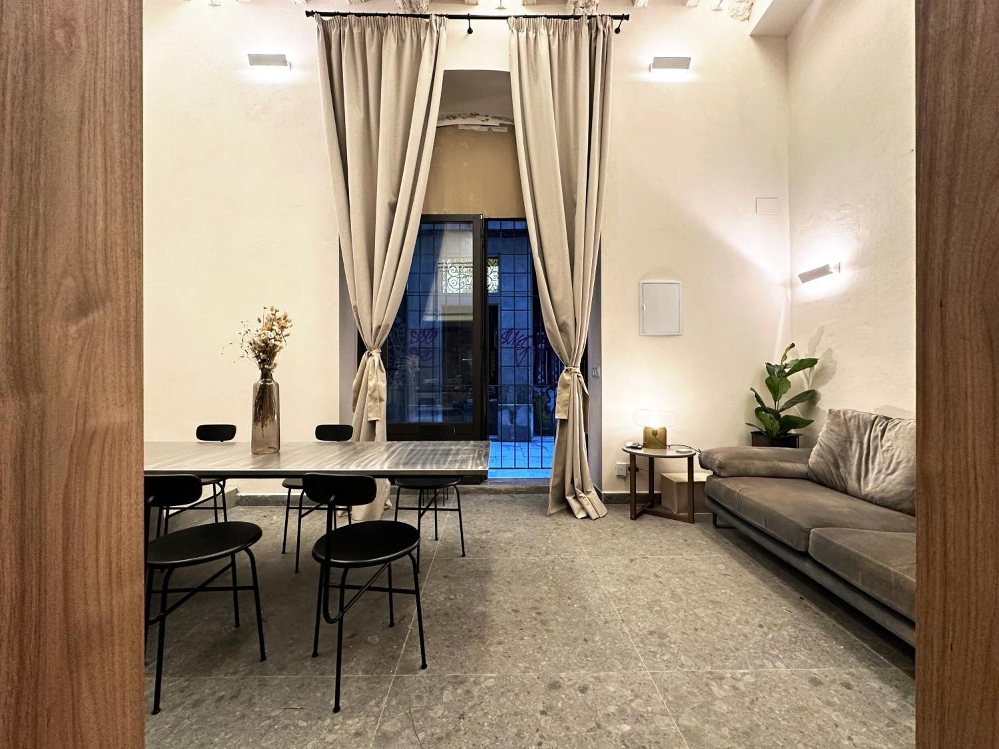 Urbandream Gothic Aartments & Studios Barcelona Exterior photo